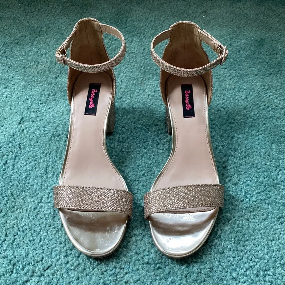 Betsey Johnson Platinum Sparkle Heels - Picture 1 of 5